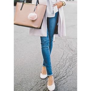 LOFT Jeans - LOFT Curvy Skinny Ankle Jeans Raw Hem Frayed LOFT Jeans - LOFT Curvy Skinny Ankle Jeans Raw Hem Frayed